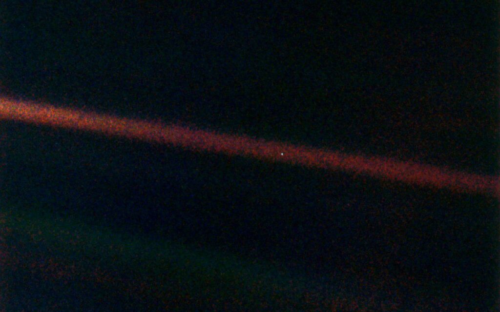 Pale Blue Dot. How was the most famous image of the Earth taken from space