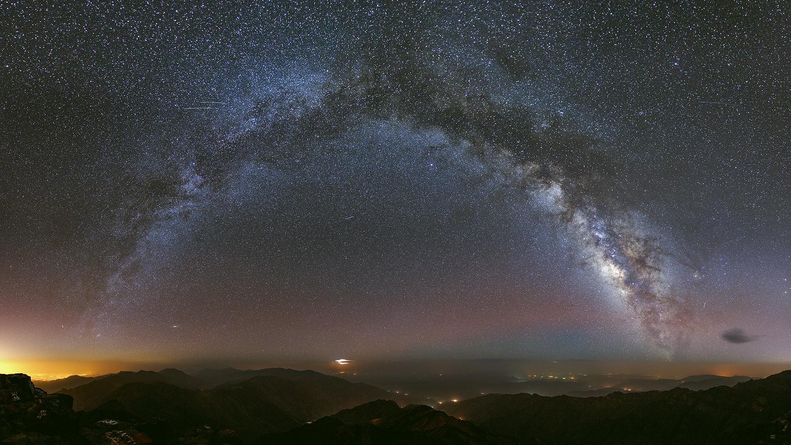 Млечный путь фото из космоса реальные