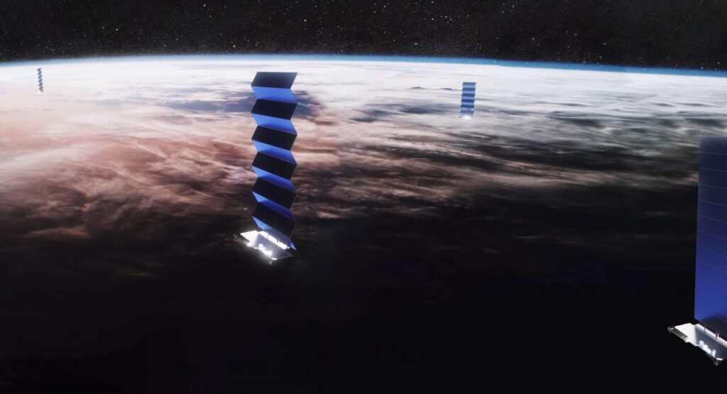 http://universemagazine.com/wp-content/uploads/2019/07/Starlink-solar-array-deploy-SpaceX-pano-3-crop-c.jpg