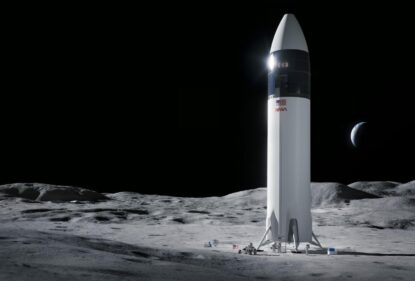 SpaceX получила контракт на вторую лунную миссию