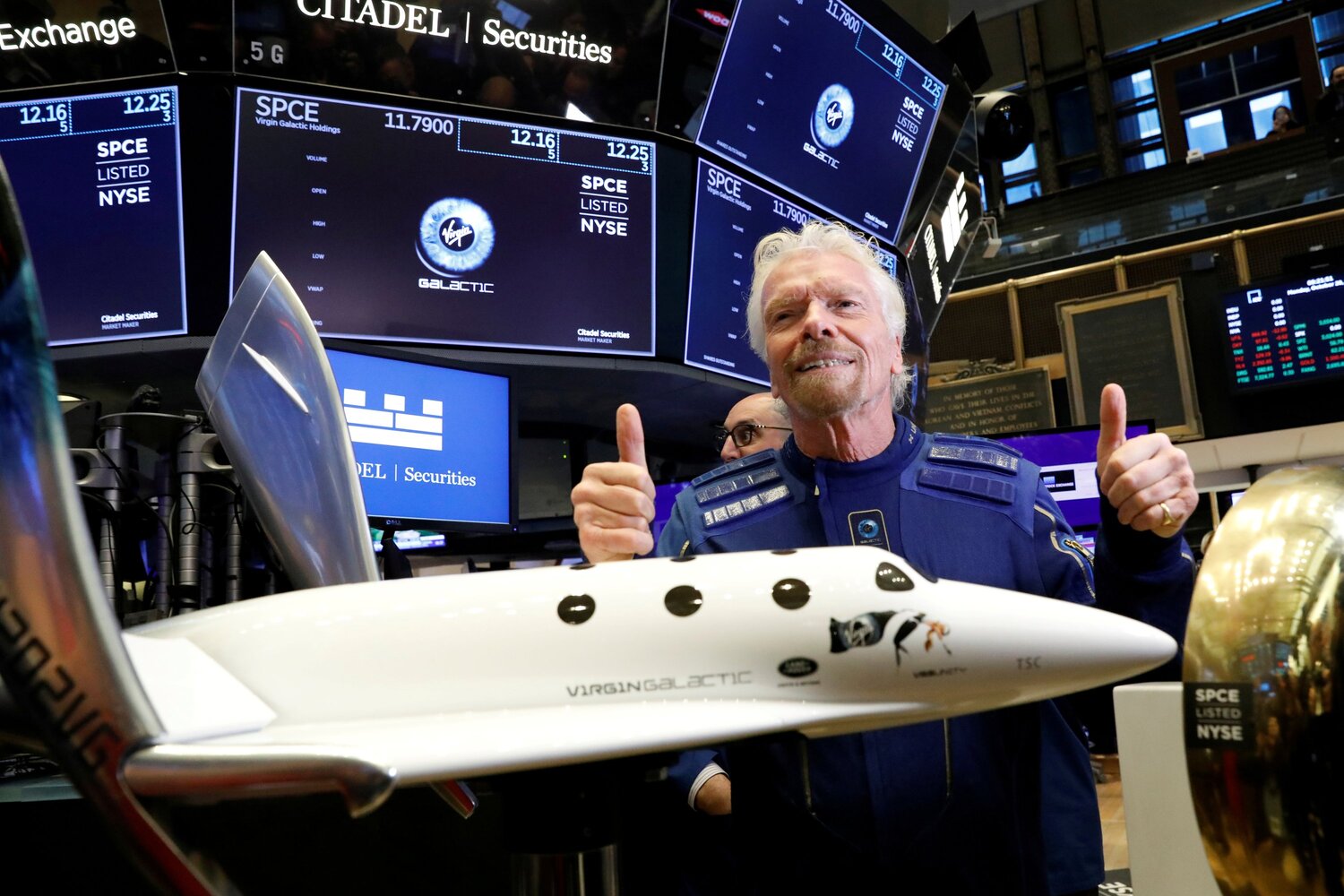 Virgin Galactic розпочав продаж квитків у космос усім охочим