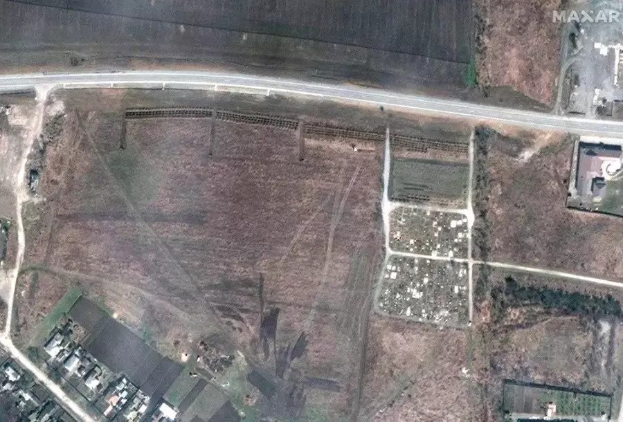 Satellite images show a mass grave in Mariupol