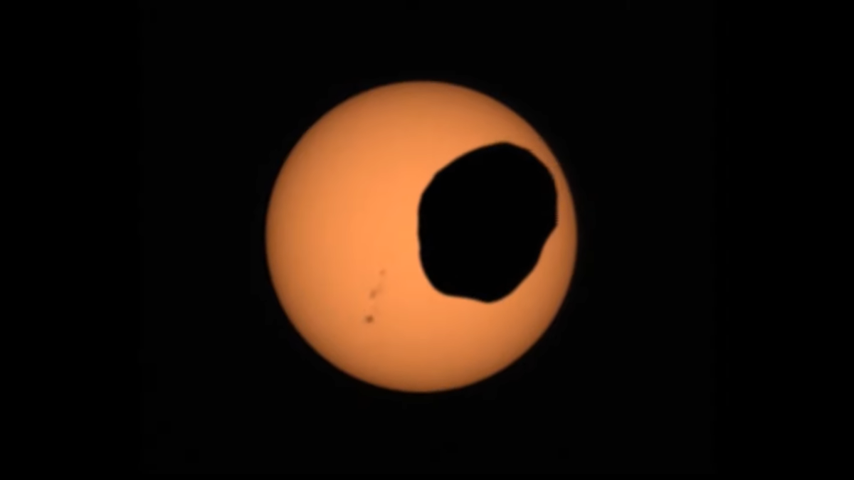 Video of the day: Solar eclipse on Mars