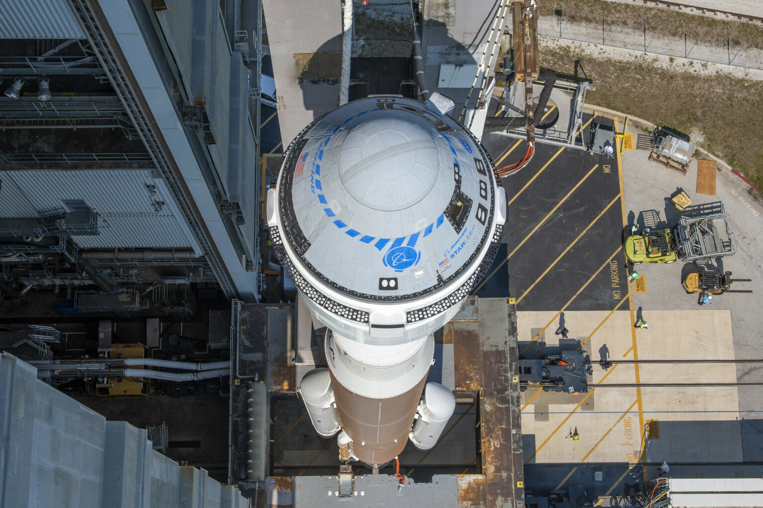 Atlas V с кораблем Starliner