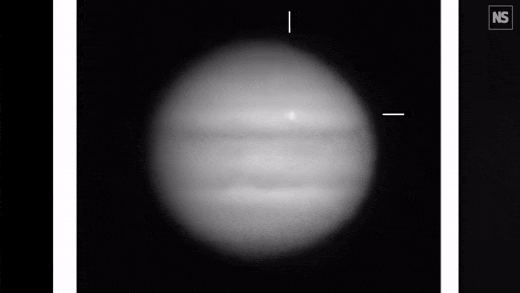 Анимация вспышки на Юпитере