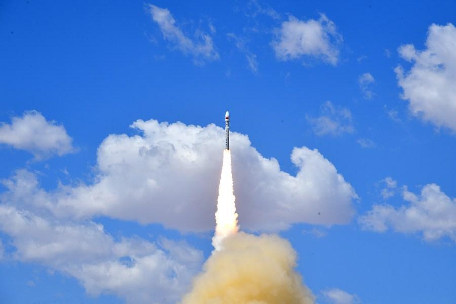 Launch of China’s largest solid-fuel rocket was a success