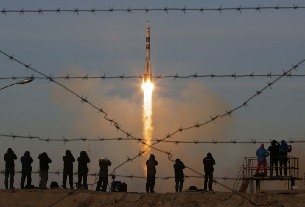  Россия запустит Спутник для Ирана, но использует его против Украины