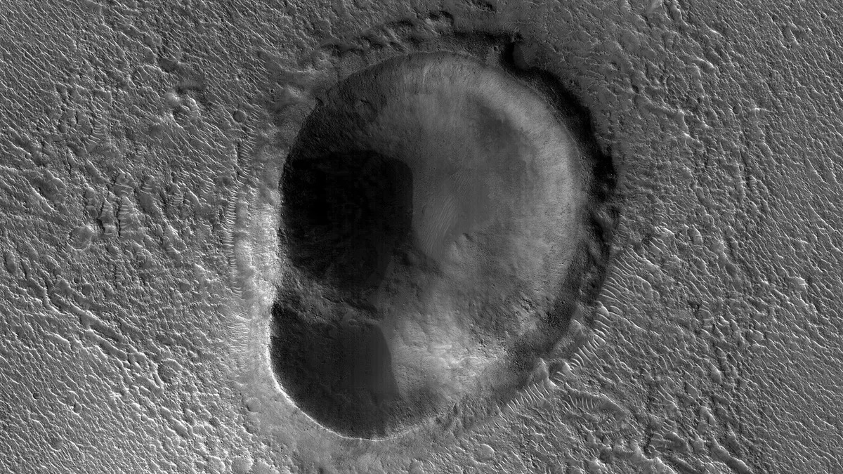 Марсианский ударный кратер