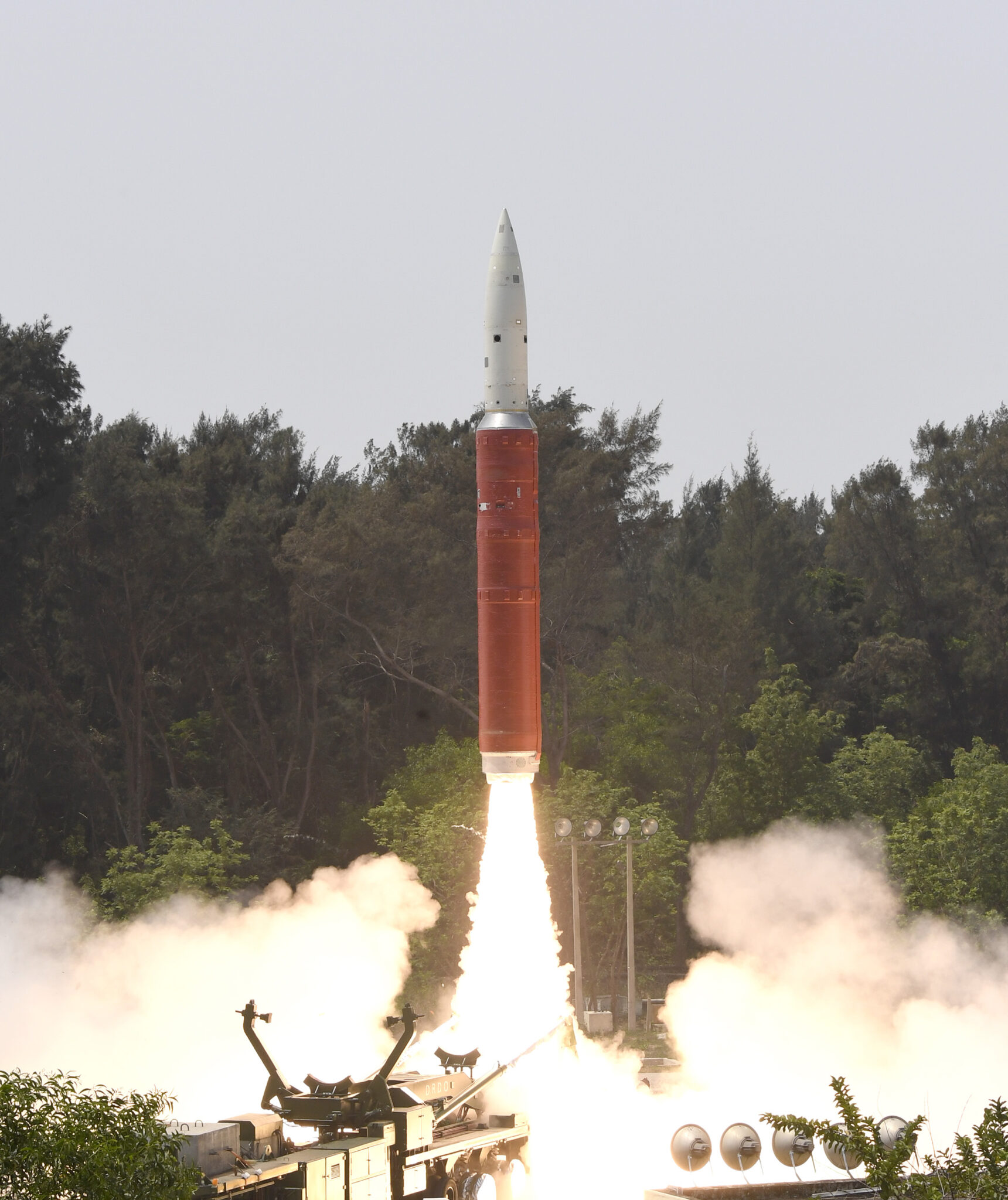 http://universemagazine.com/wp-content/uploads/2022/09/launch_of_drdos_ballistic_missile_defence_interceptor_missile_for_an_asat_test_on_27_march_2019.jpg