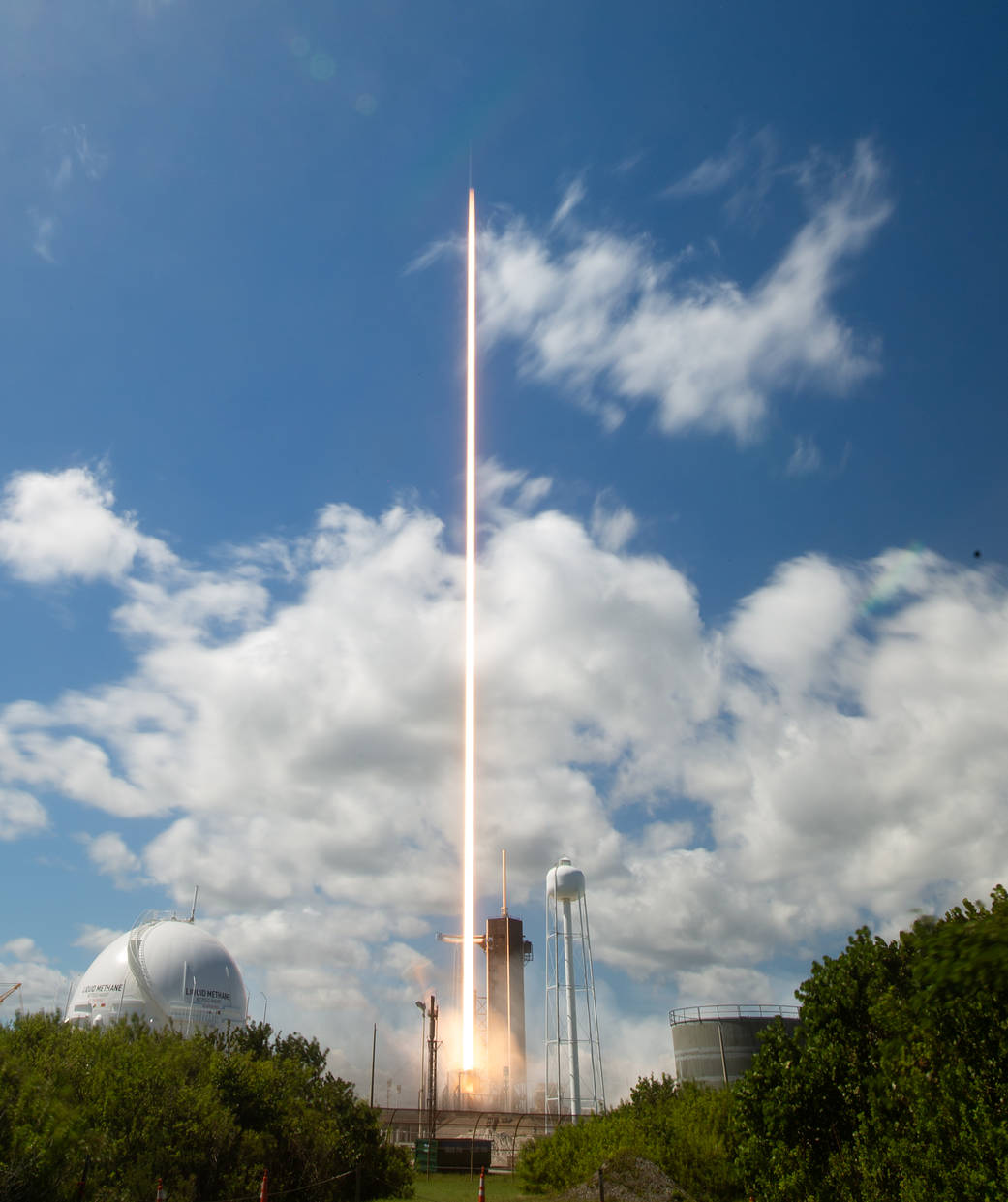 Старт миссии ракеты SpaceX Falcon 9 миссии Crew-5