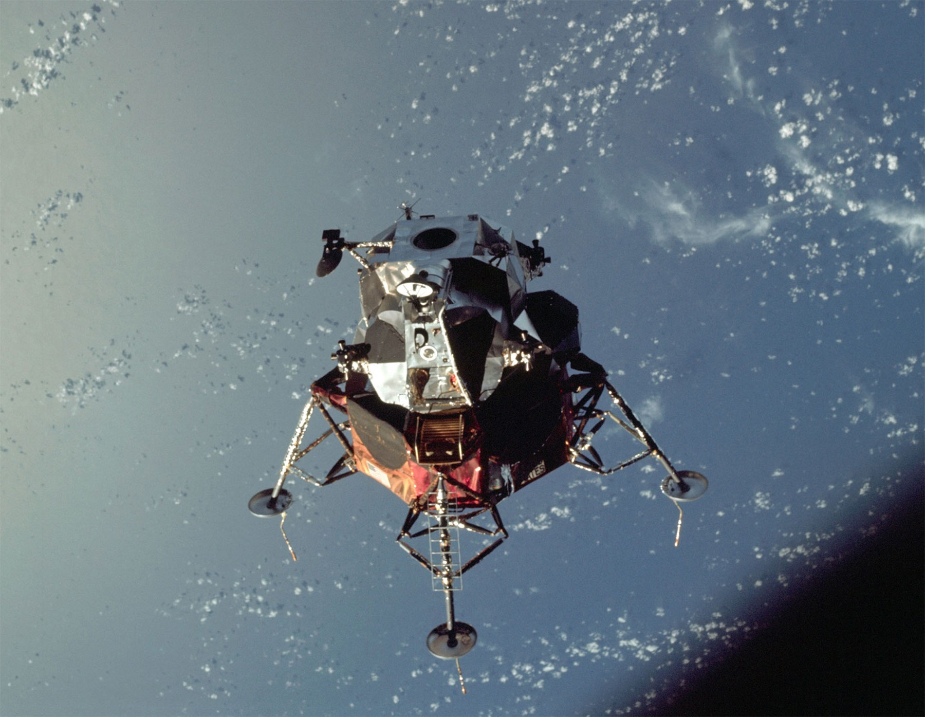 Пилотируемый полет на луну. Аполлон 9. Лунный модуль Аполлон 13. Миссия Аполлон 11. Аполлон 1969 Аполлон 11.