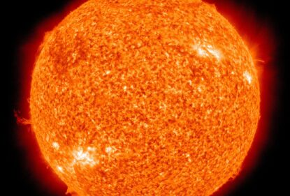 Ученые пока не могут объяснить странное явление на Солнце