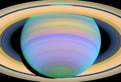 Сатурн в ультрафіолеті