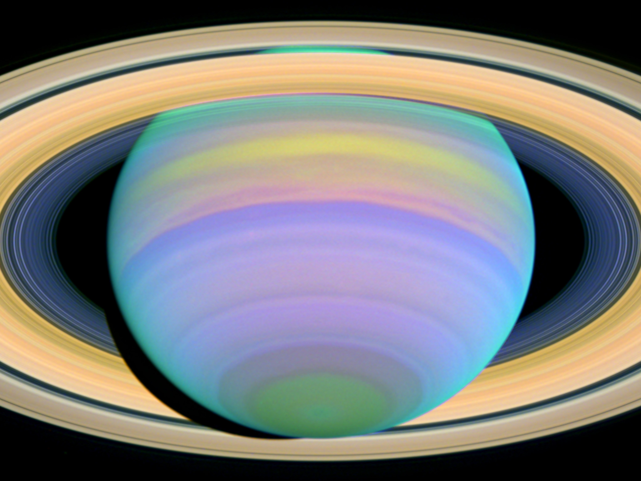 Saturn’s rings heat up its atmosphere