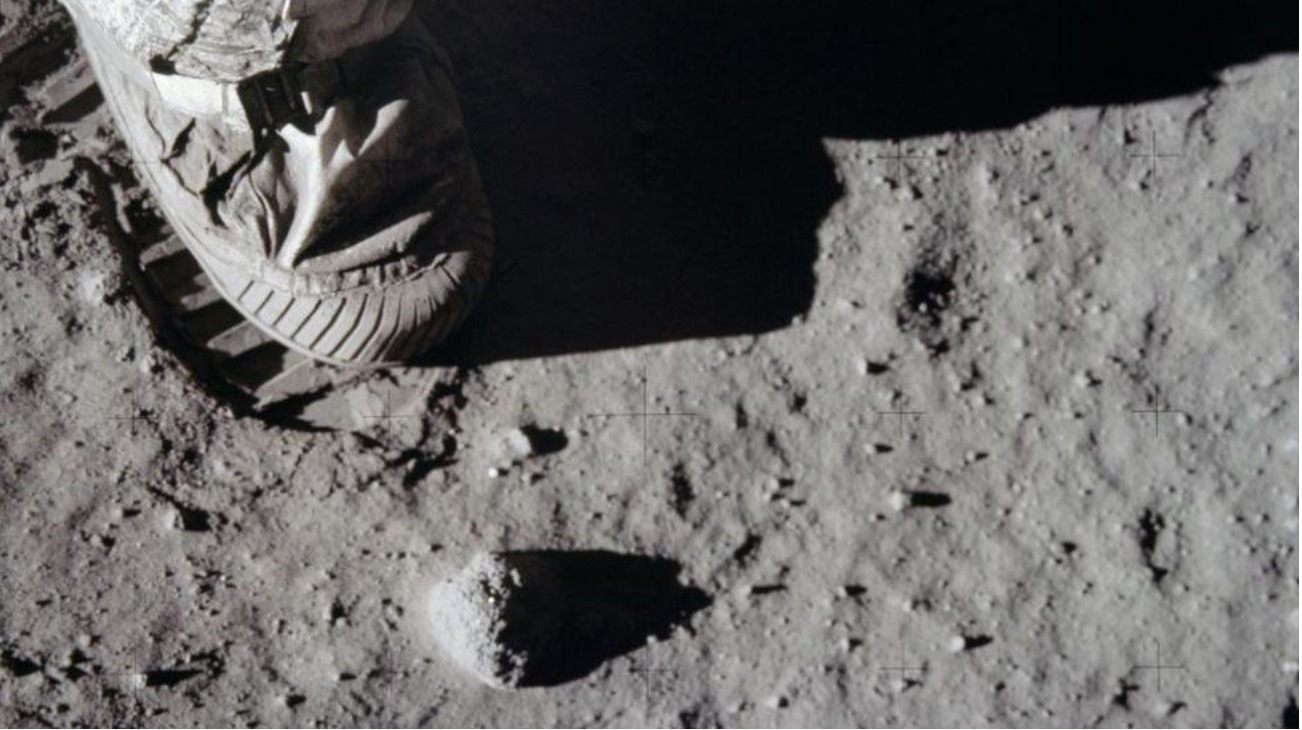 Місячний пил є серйозною проблемою для астронавтів на Місяці