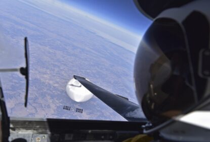 Пилот самолета U-2 Dragon Lady ВВС США сделал селфи из "НЛО"