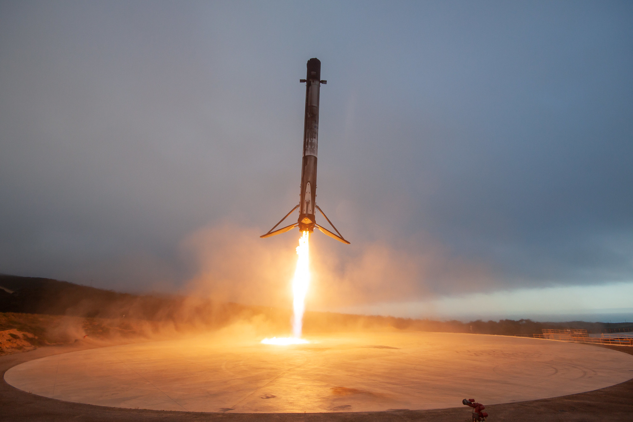 SpaceX в 200-й раз посадила первую ступень ракеты