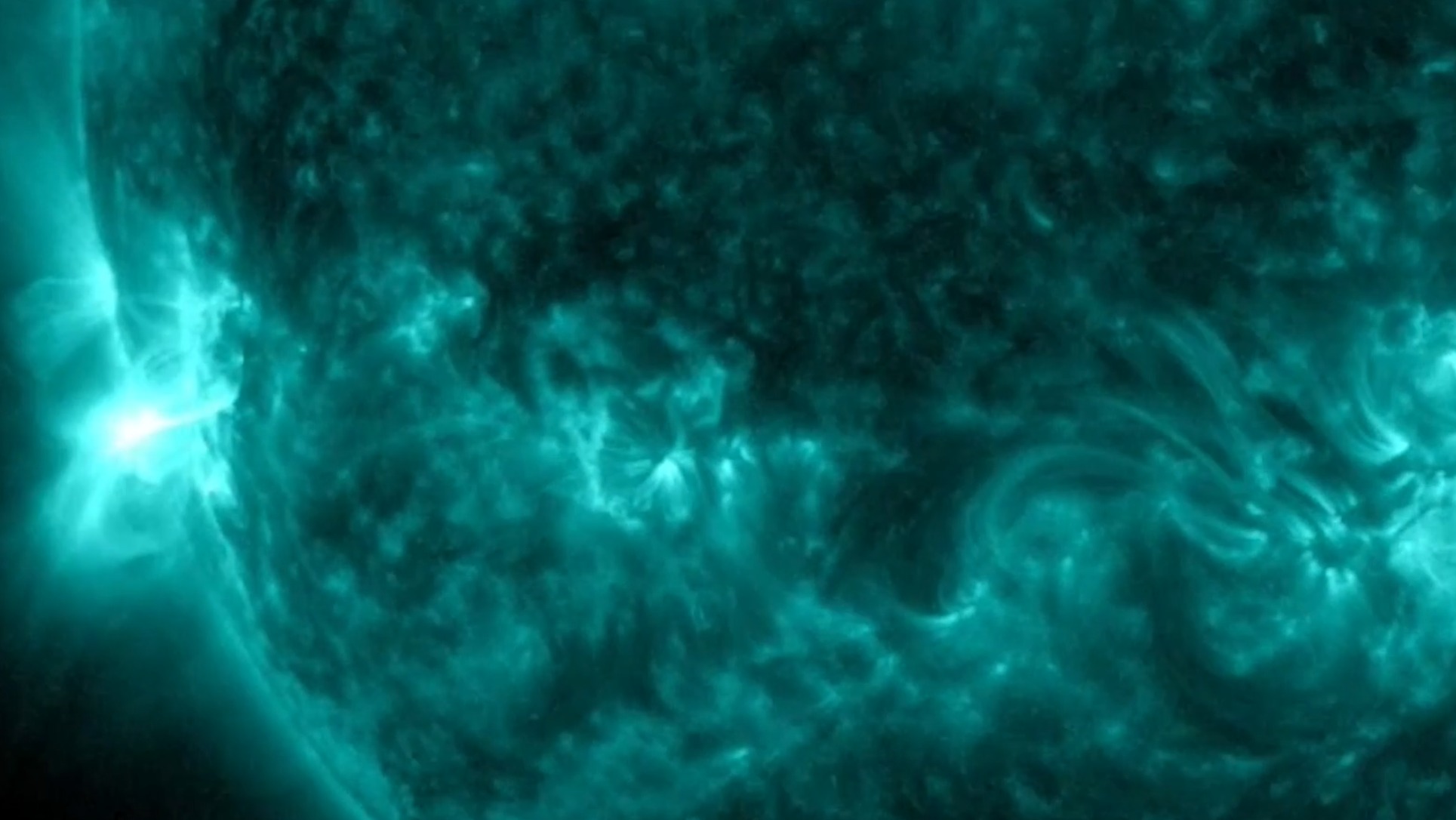 Обсерватория солнечной динамики NASA зафиксировала новоприбывшее солнечное пятно AR3341