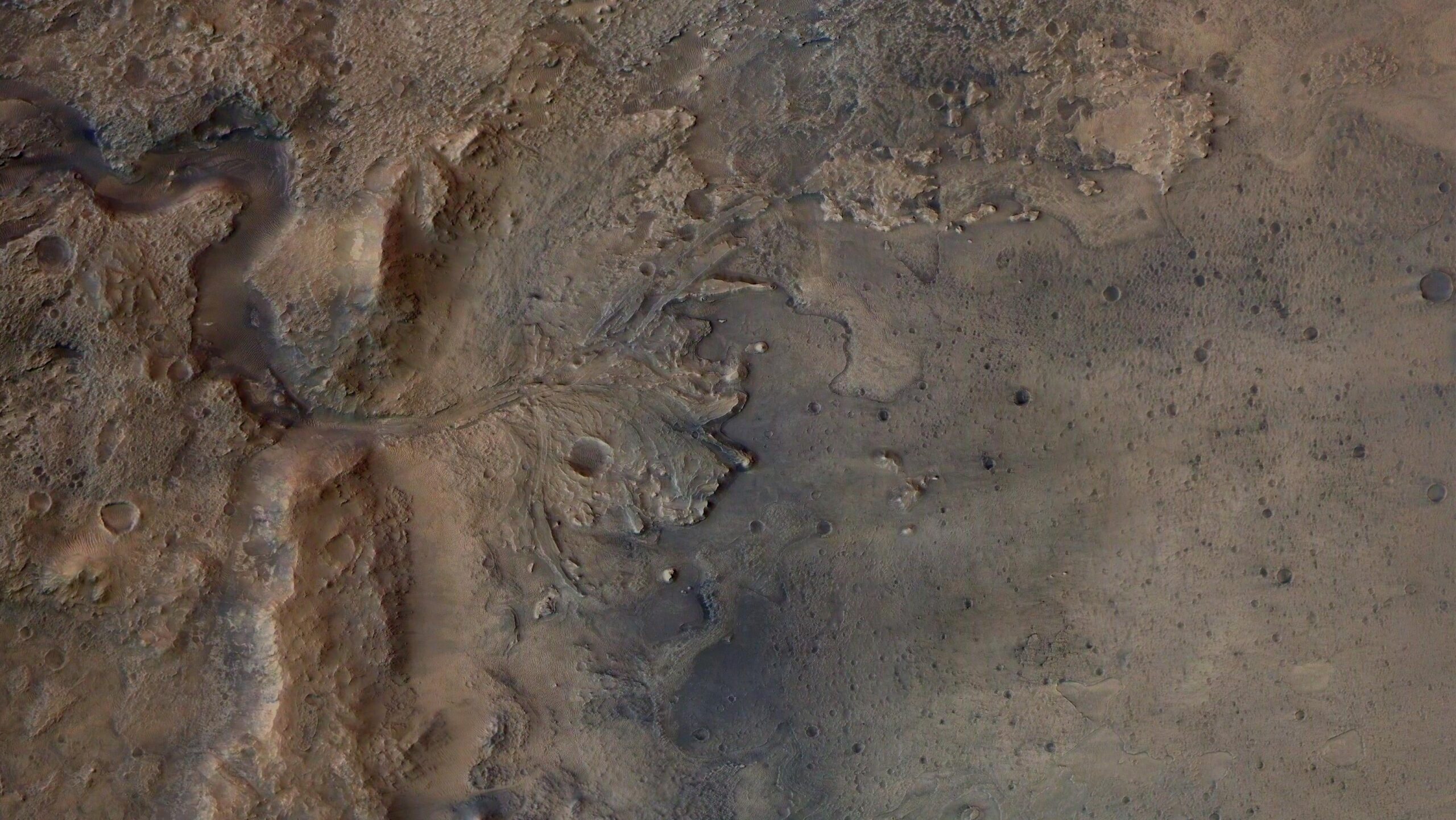 Древняя дельта реки, впадающей в кратер Озеро Марса