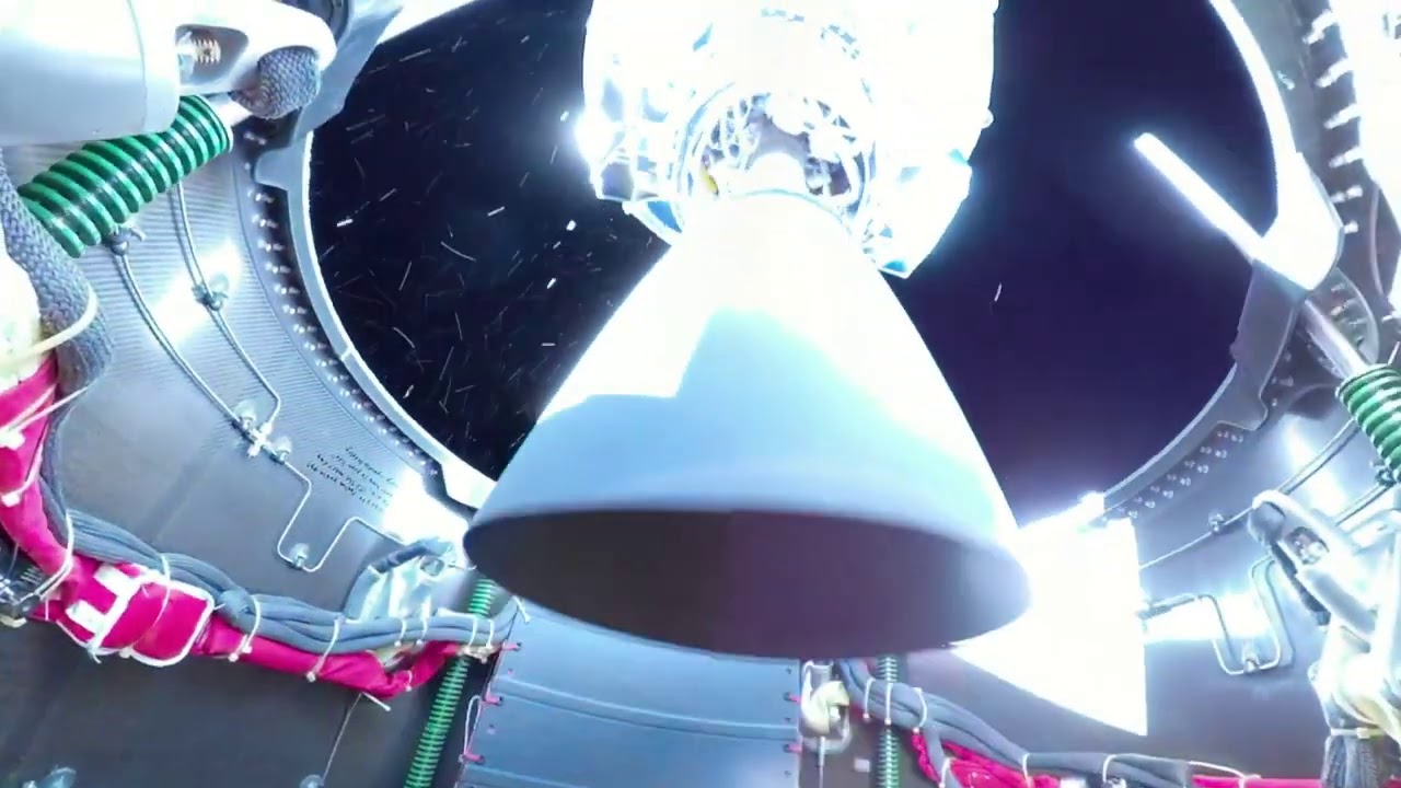 Separation in space: Undocking of the first stage of the Electron rocket caught on video