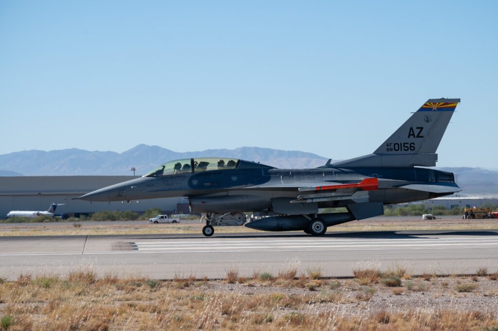 F-16 на авіабазі Морріс