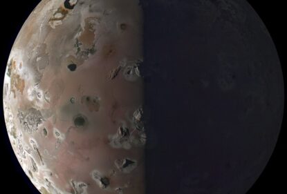Острів в озері лави: апарат Juno розкрив секрети Іо