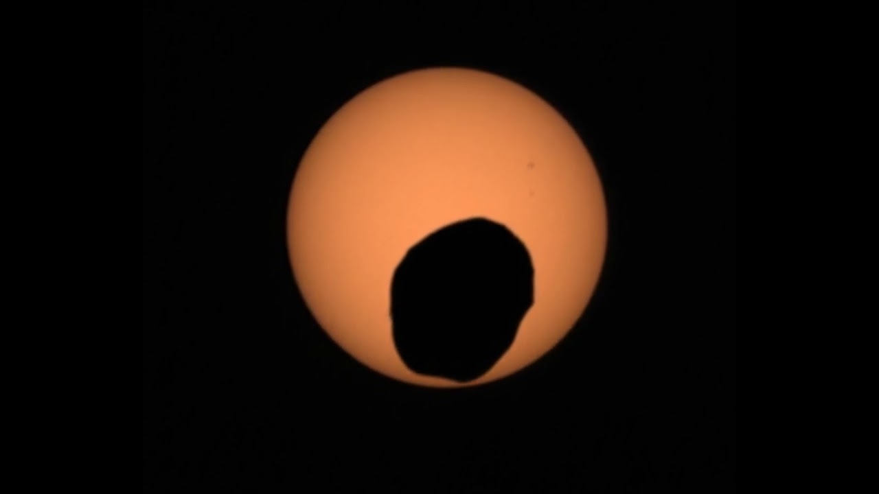 Фобос і Сонце: Perseverance показав, який вигляд має затемнення на Марсі