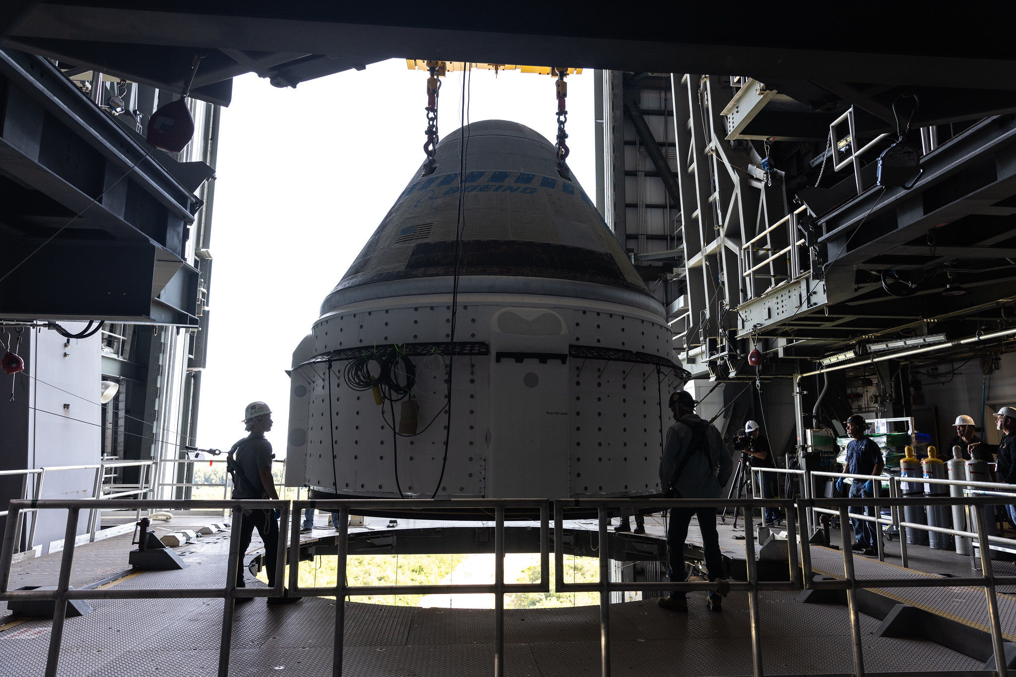 В очікуванні запуску: Starliner встановили на ракету Atlas V