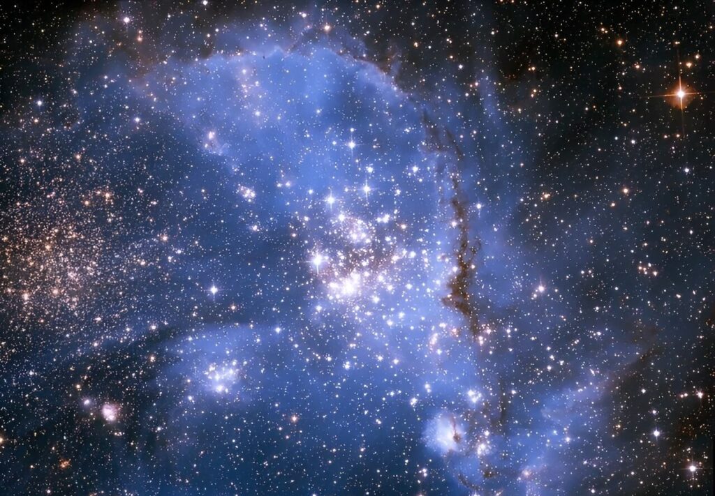 Магнитные звезды в Малом Магеллановом облаке