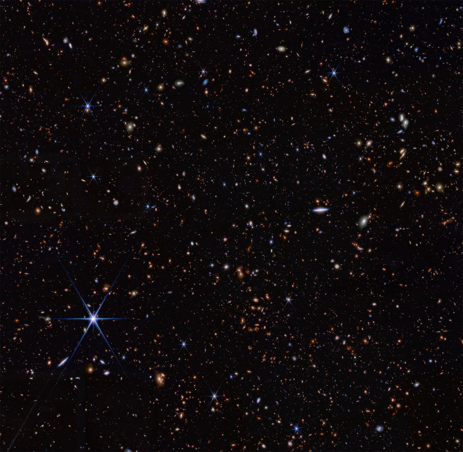 James Webb виявив першу галактику після Великого вибуху
