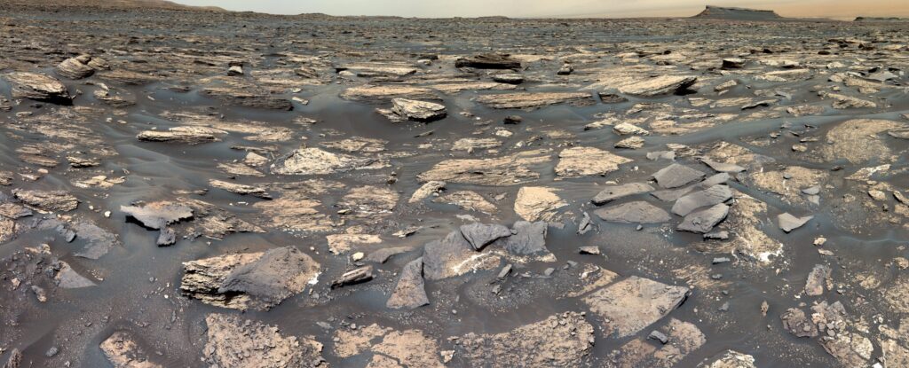 Новые свидетельства похожести Марса на Землю в прошлом нашли в кратере Гейла