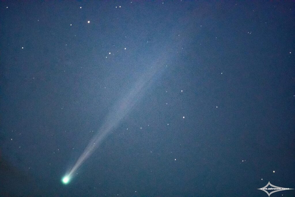 Комета Нішимури (C/2023 P1), сфотографована Сергієм Хоменко