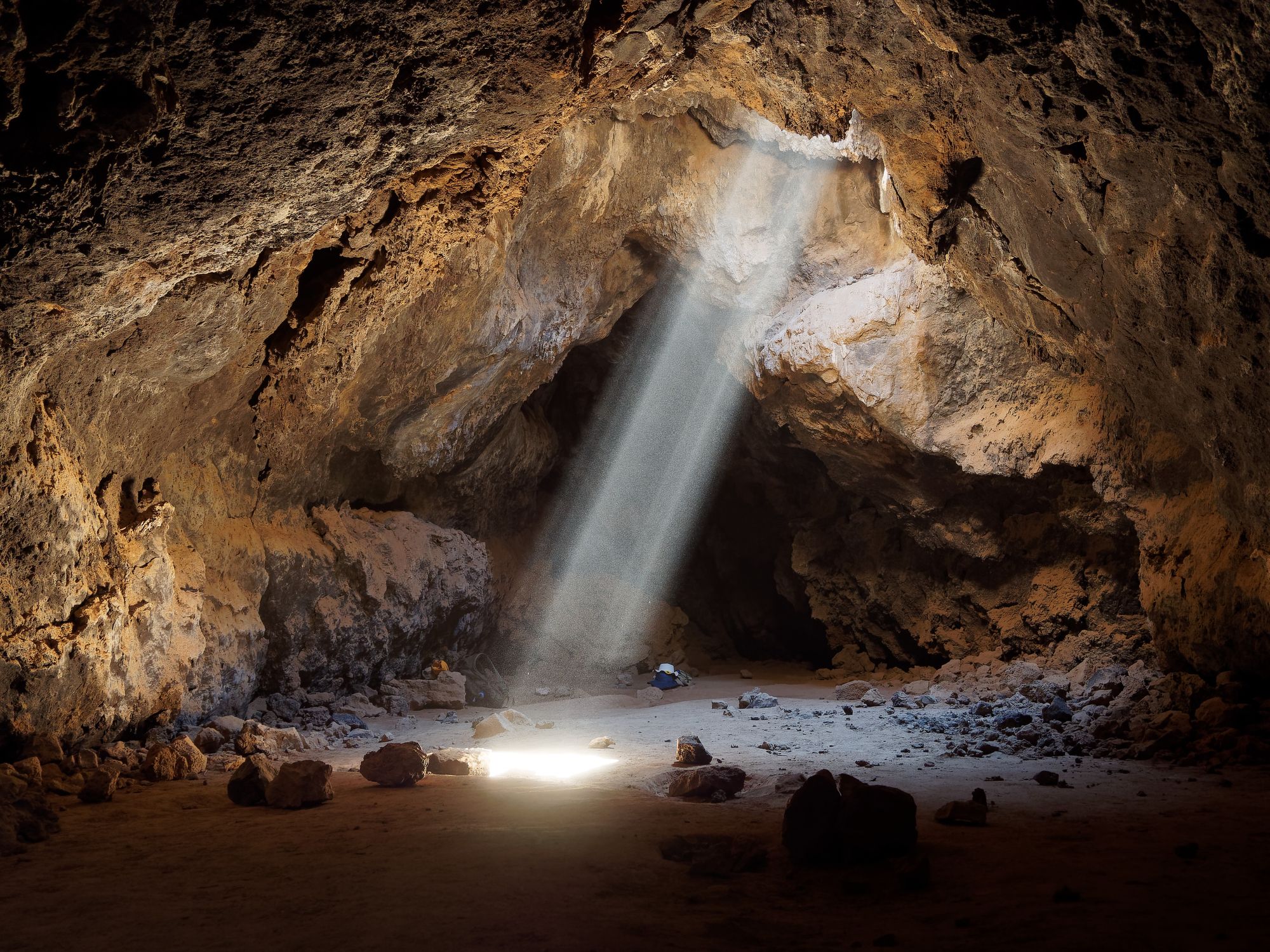 Ukrainian scientist reveals the best Martian caves for astronauts