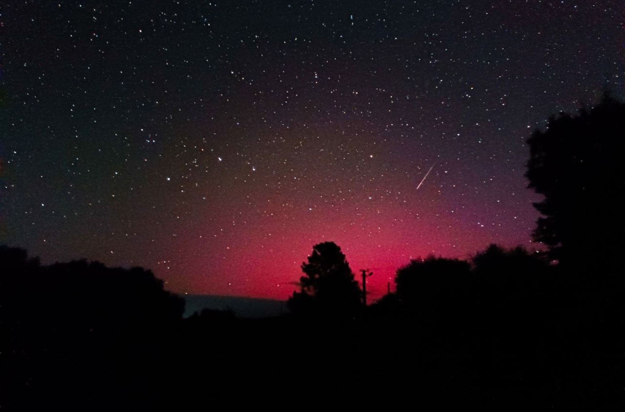 Aurora and Perseids were seen over Ukraine this night