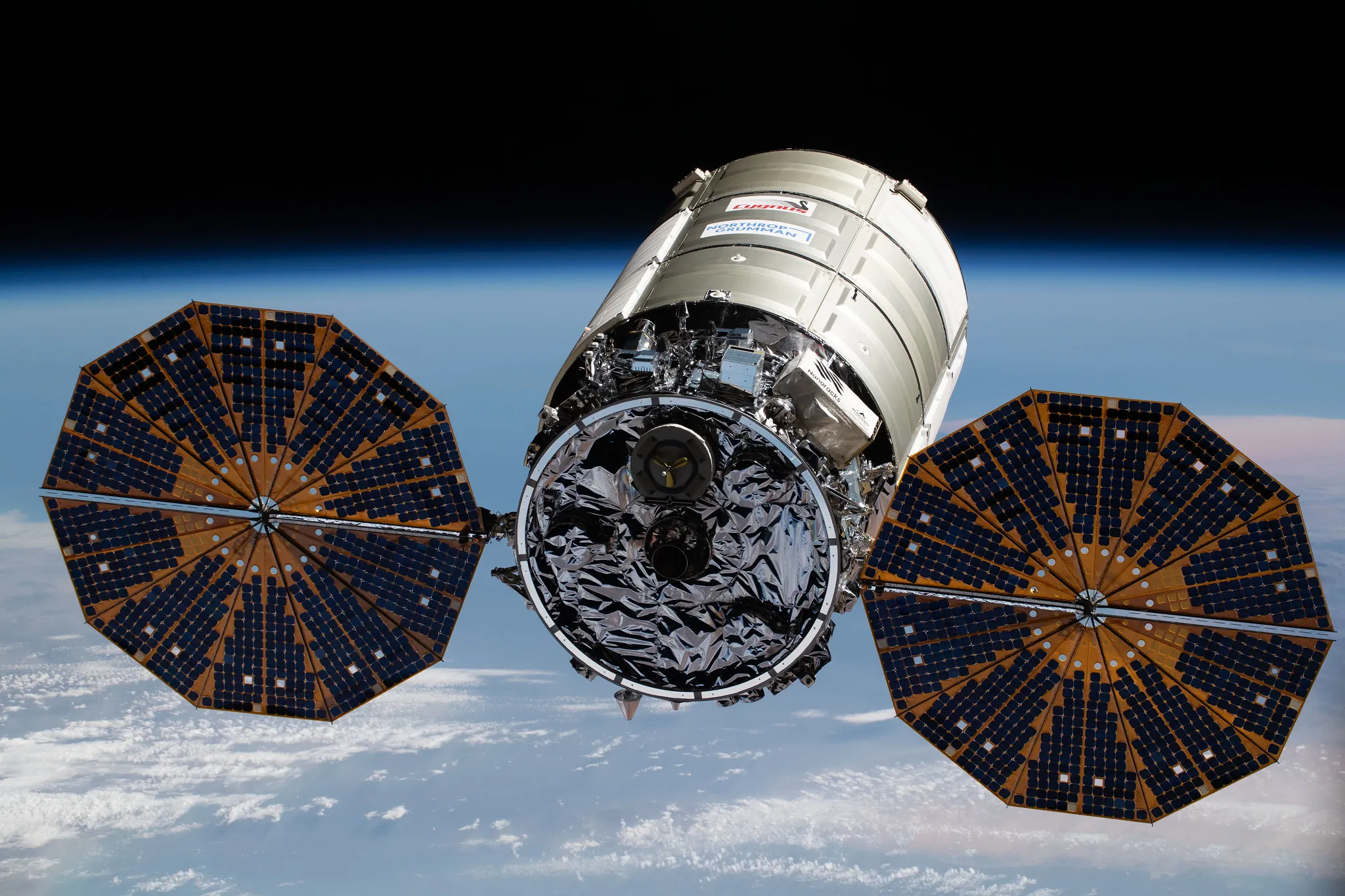 Cygnus space truck encounters malfunctions after launch