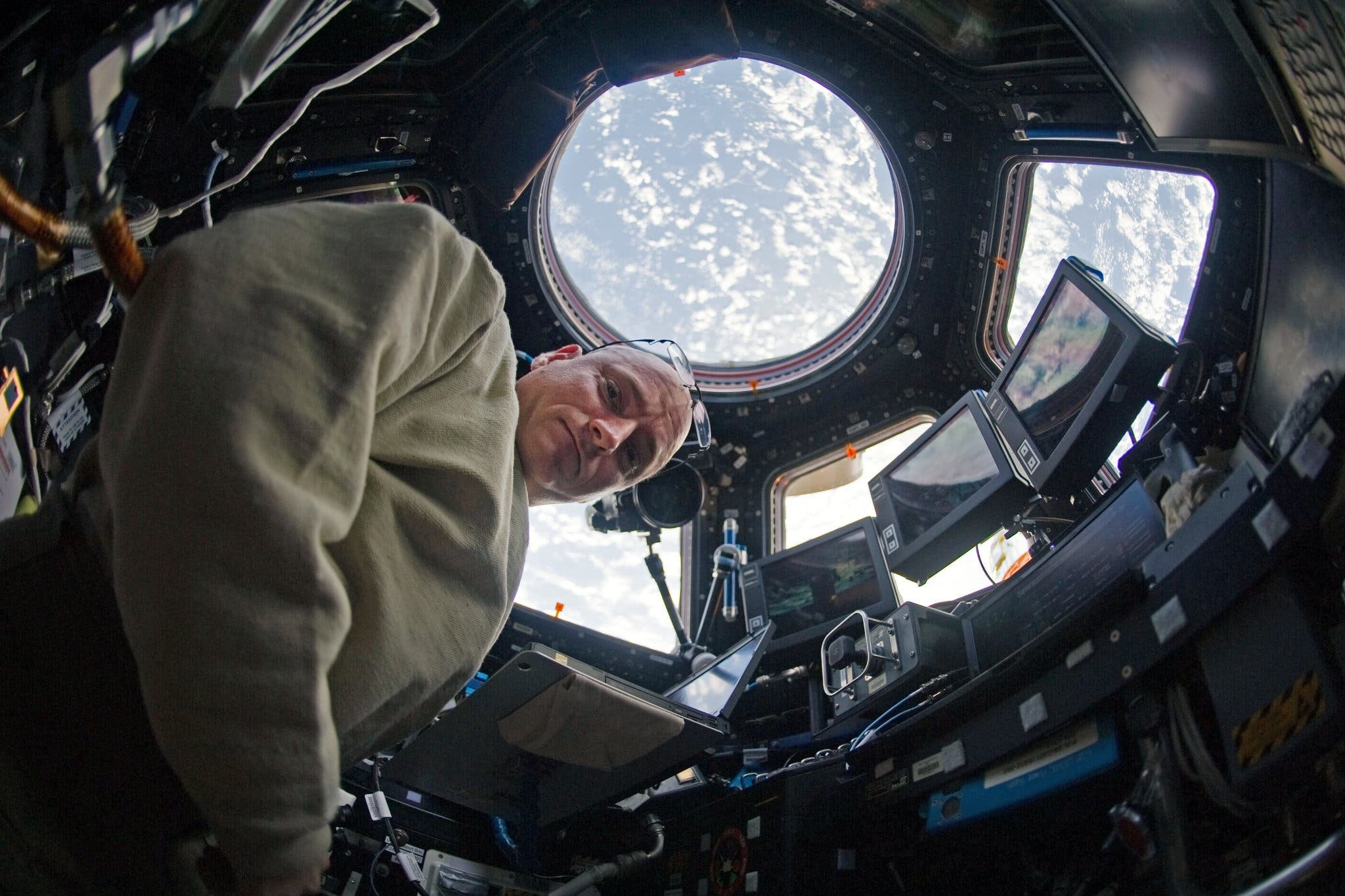 NASA astronaut Mark Kelly will try to save the ISS with political influence