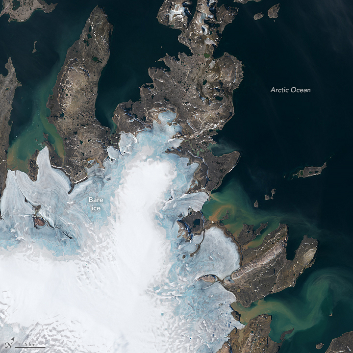 Satellites photograph Svalbard’s melting glaciers