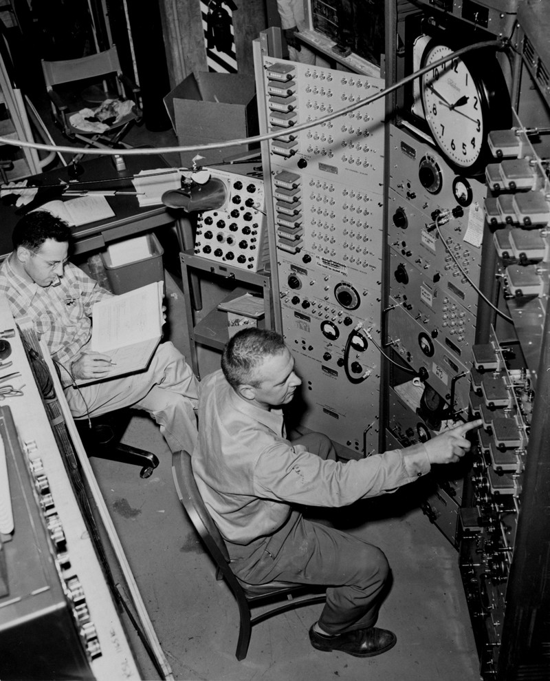 The experiment that first confirmed the existence of neutrinos. 