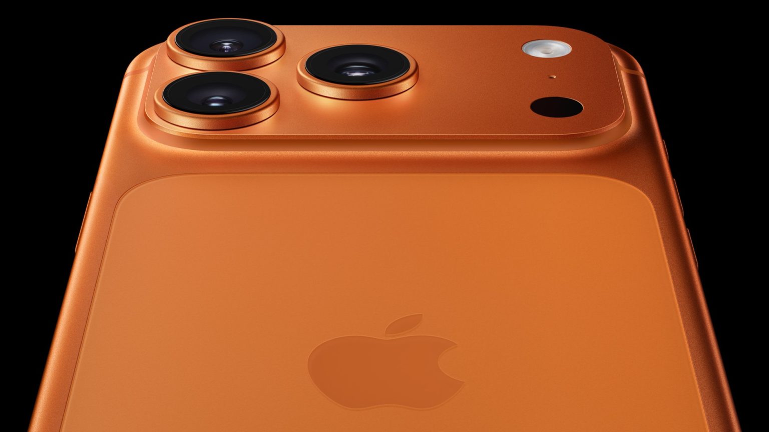 Apple iPhone 17 Pro is capable of photographing the Moon in detail