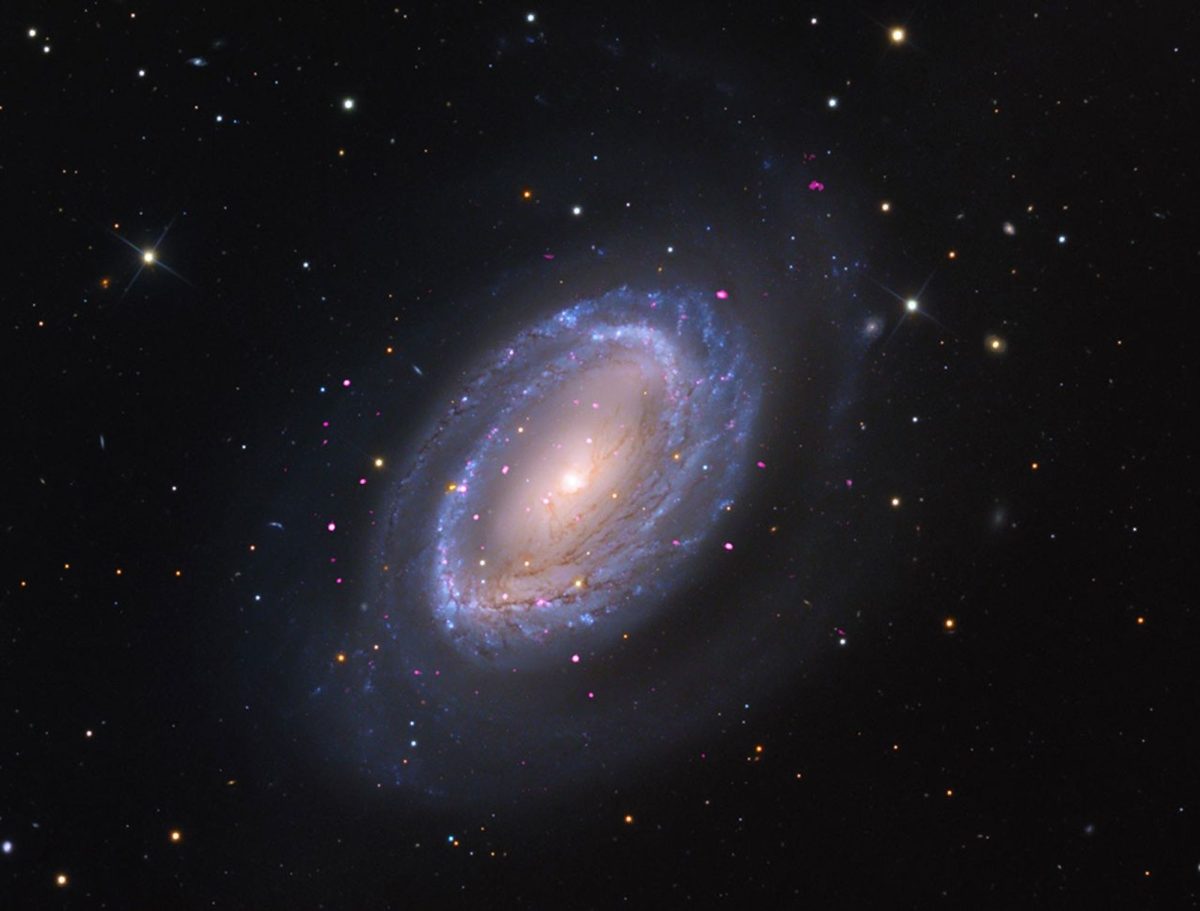 NGC 4725