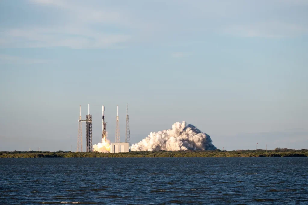 Пуск ракети Falcon 9 з мису Канаверал