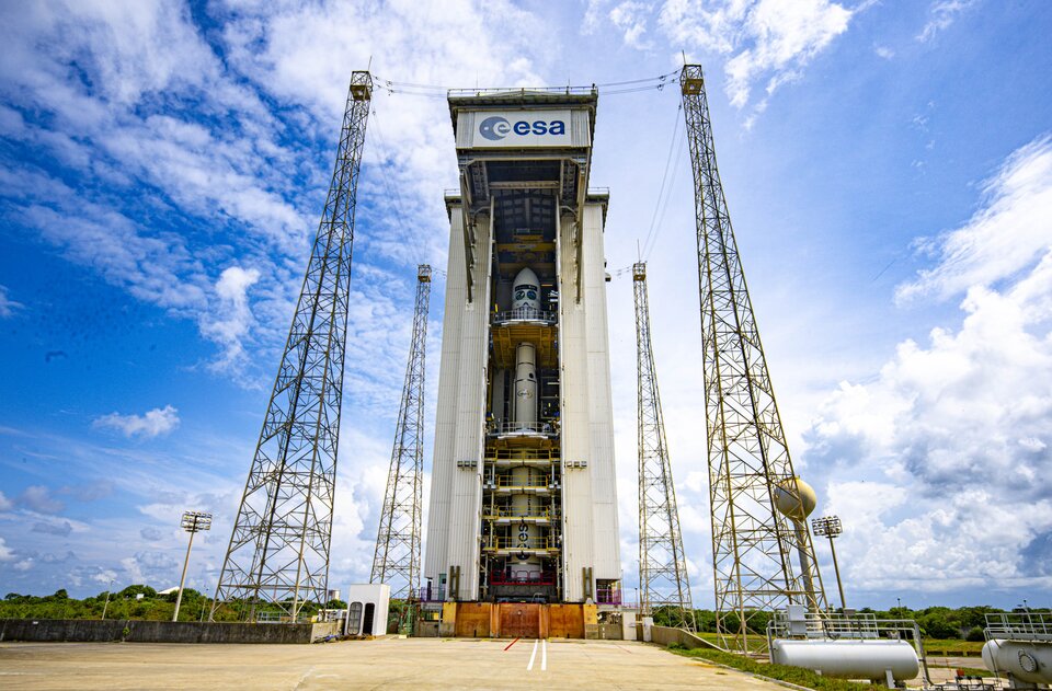 Ракета Vega-C із супутниками FLEX і Sentinel-3C готова до запуску