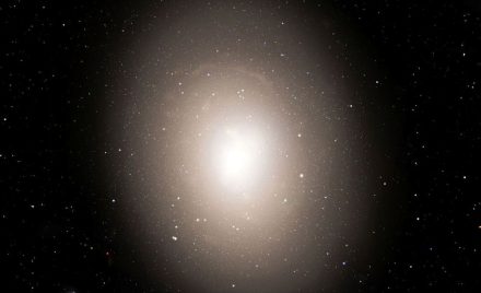 Галактика IC 1101