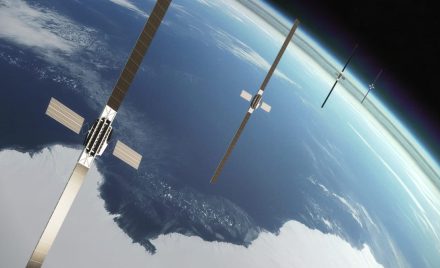 Художня ілюстрація групи супутників TILE на орбіті Землі