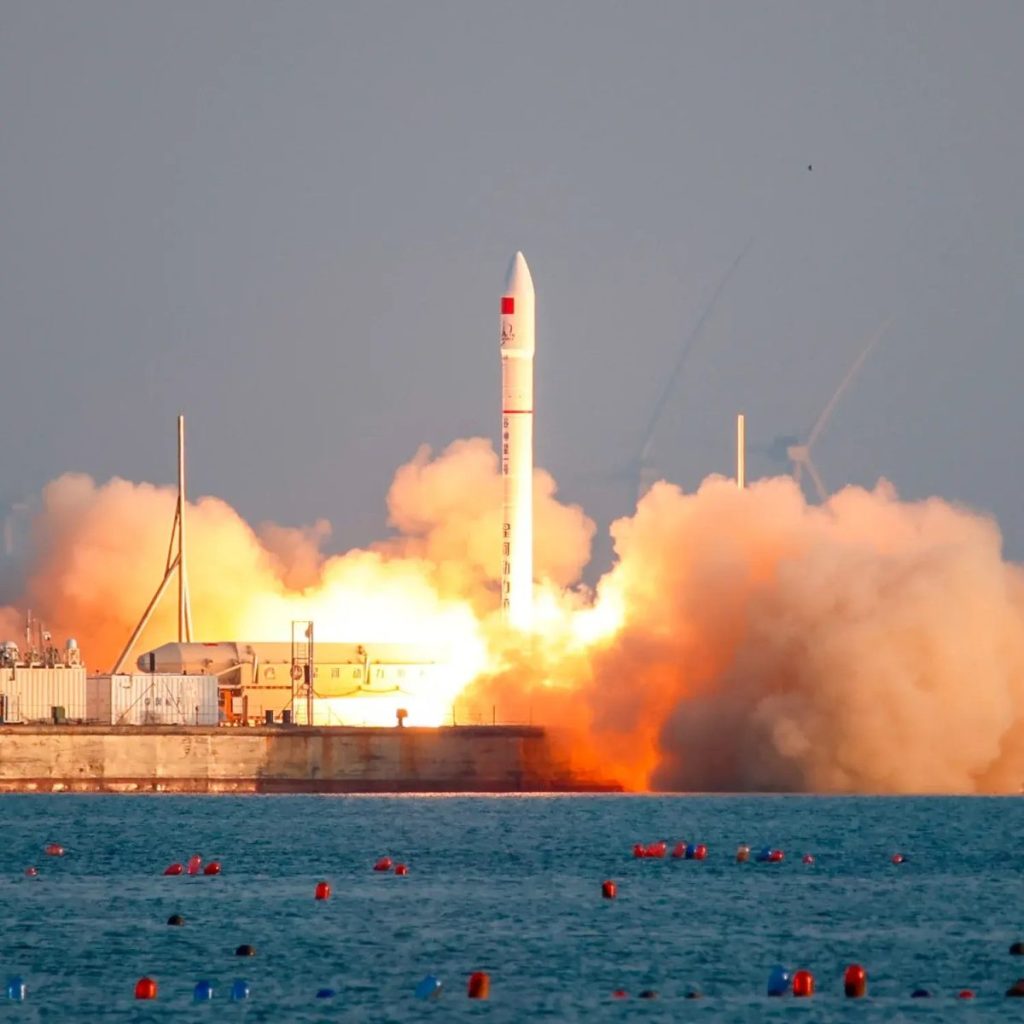 Запуск китайськоъ приватноъ ракети Ceres-1