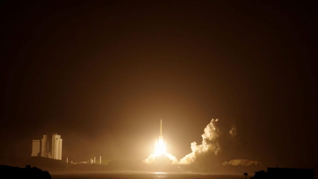 Старт ракети H3 із зондом MMX з космодрому Танегасіма
